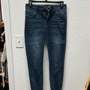 Kut from the Kloth Dark Blue Skinny Jeans size 2